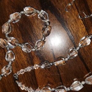🌲🍾 Crystal Necklace, Bracelet & Earrings
